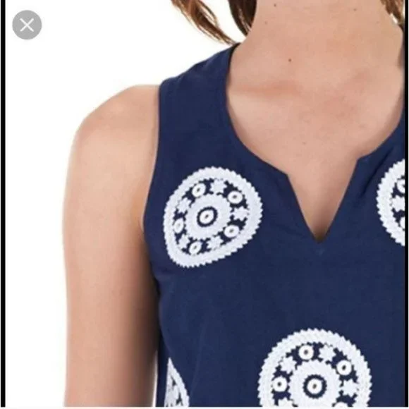 Mud Pie Gigi Tunic Navy Embroidery Top NWT - Picture 2 of 3